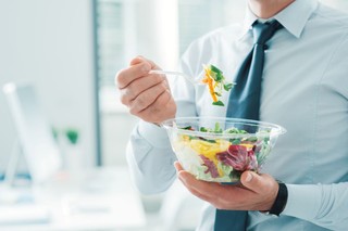 Czy wydatki na catering mogą być odliczone od VAT w ramach działalności gospodarczej?