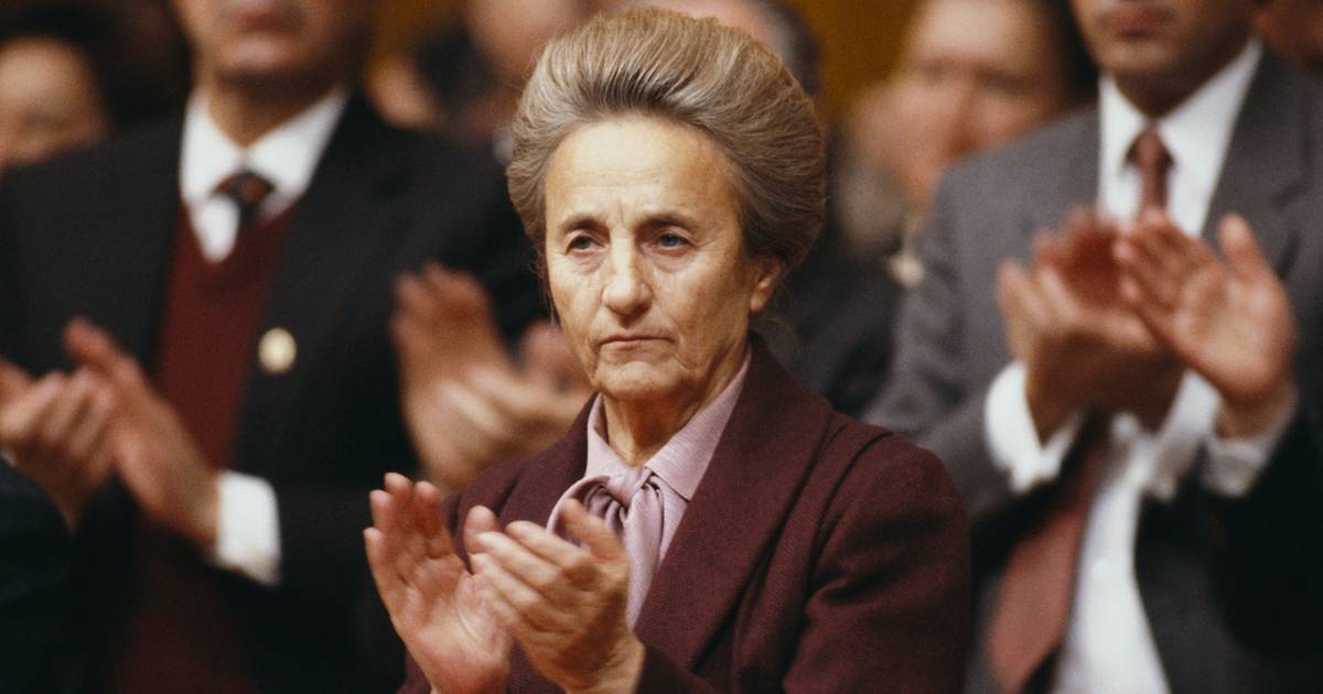 Elena Ceaușescu: una mujer cruel y también el «genio de los Cárpatos»