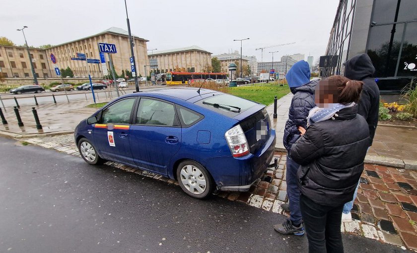 Taksówkarzowi pobrano też krew do dalszych badań