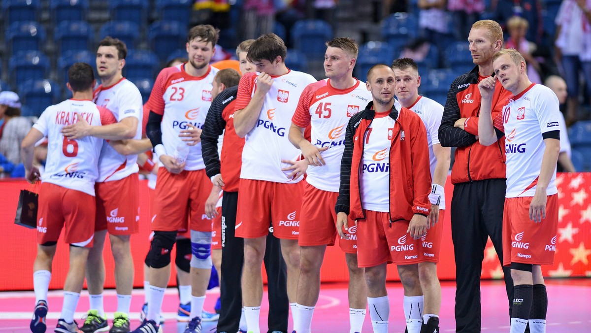 Reprezentacja Polski piłkarzy ręcznych w dniach 7-8 listopada zagra w Gdańsku w turnieju towarzyskim. Oprócz Biało-Czerwonych w trójmiejskiej Ergo Arenie wystąpią: Hiszpania, Rosja i Szwecja - poinformował na Twitterze rzecznik Związku Piłki Ręcznej w Polsce Jan Korczak-Mleczko.