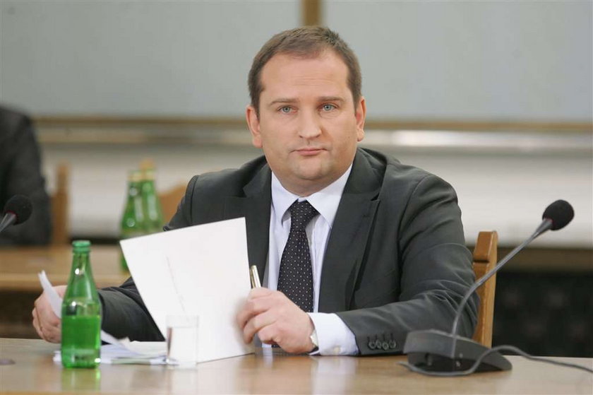 NIK oskarża ministrów za Smoleńsk