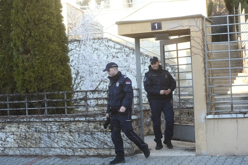 KARLEUSA kuca 12 foto RAS Snezana Krstic