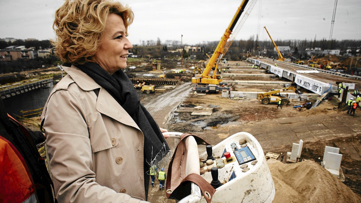 Łodzianie będą dowiadywać się o planowanych inwestycjach drogowych z miesięcznym wyprzedzeniem - zapowiedziała w radiu Łódź prezydent miasta, Hanna Zdanowska.