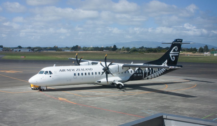 Lot nr NZ5715 z Christchurch i Invercargill obsługiwany był przez turbośmigłowy samolot ATR 72