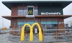 Ksiądz poświęcił McDonalds'a w Żywcu i windę w Brzesku