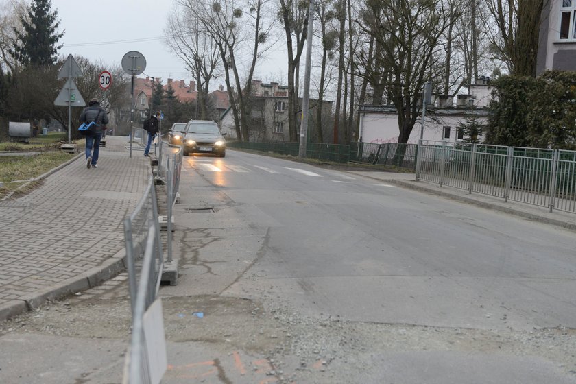 Drogowcy zamknęli ul. Mulicką na Psim Polu