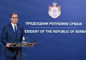 Aleksandar Vučić uručio Orden Karađorđeve zvezde prvog stepena Milošu Jovanoviću