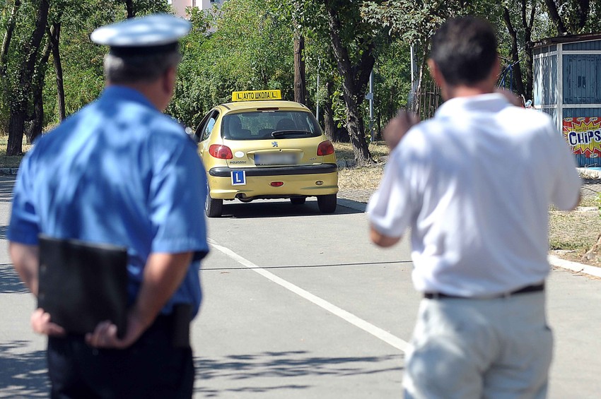 Već sada se predugo čeka samo na polaganje