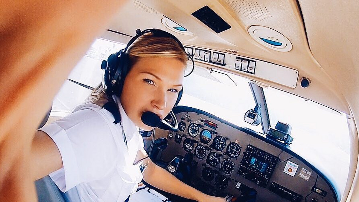 Holenderka Eva Claire Marseille od 4 lat pracuje jako pilot. Swoją codzienność pokazuje na Instagramie, gdzie zdobyła już prawie 60 tys. fanów. Jak sama pisze - „Lotnictwo to nie tylko odpoczynek na rajskich plażach czy zarabianie pieniędzy. Ważna jest pasja”.