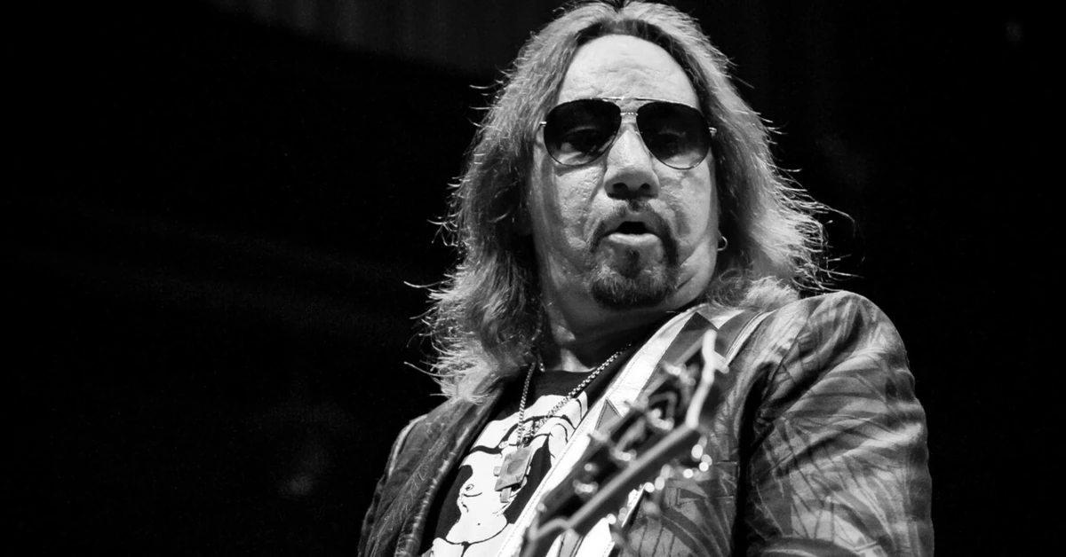 Nie żyje legenda rocka, współzałożyciel Kiss. Niedawno miał poważny wypadek
