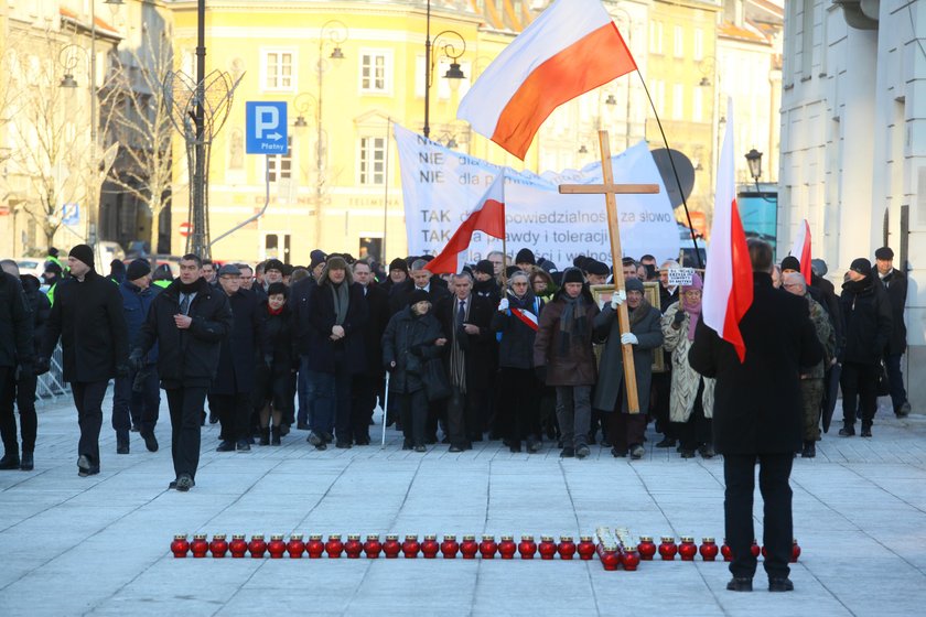 Miesięcznice kosztują tyle, co zadyma kiboli