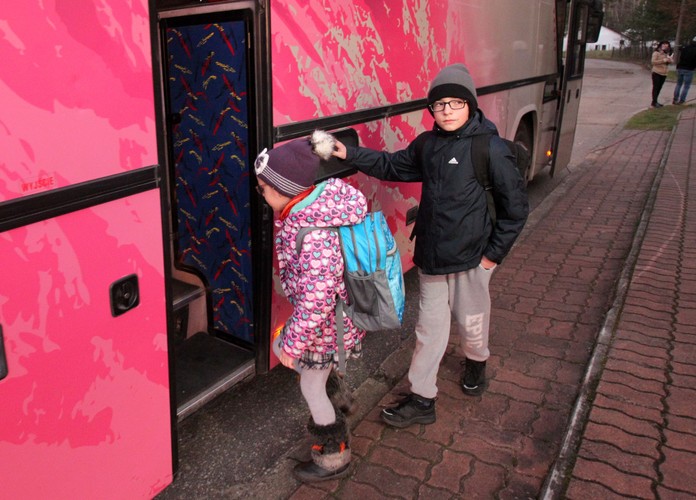 Dzieci z Mariupola idą do szkoły