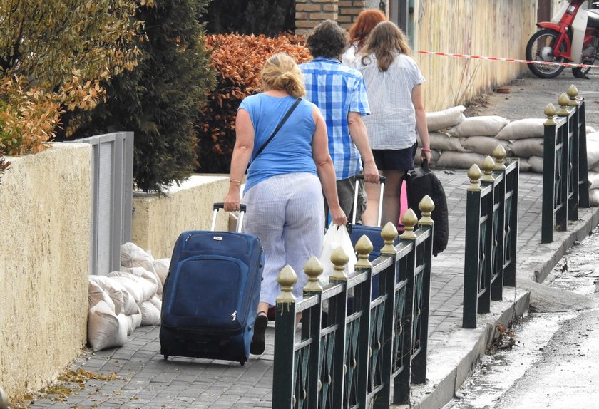 Grecja budzi się po tragedii