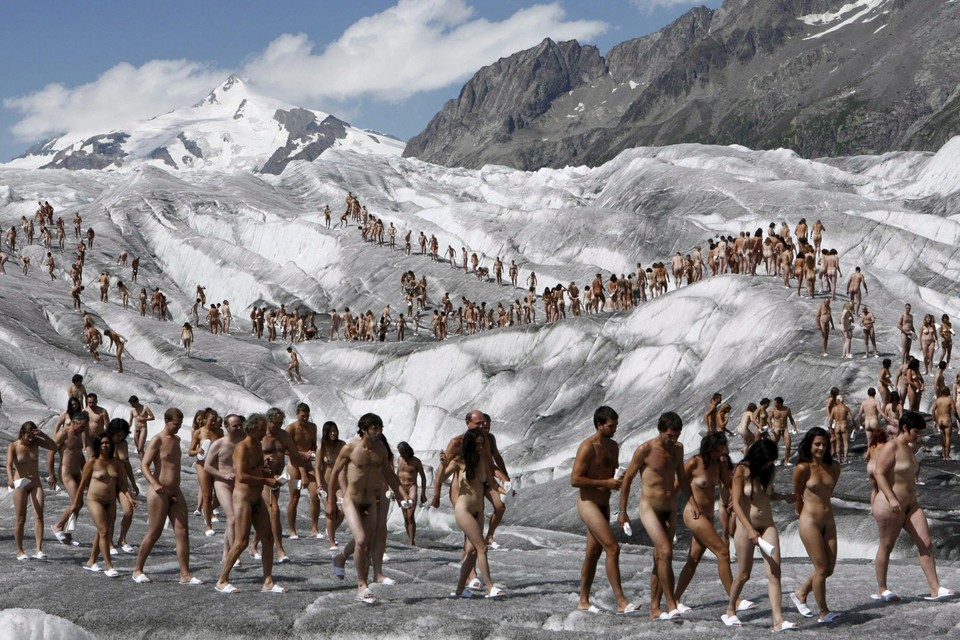 SZWAJCARIA GREENPEACE SPENCER TUNICK LODOWIEC