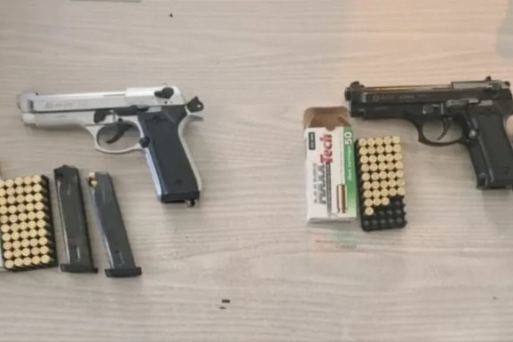 ORUŽJE I METKE POKUŠALI DA UNESU U SRBIJU Uhapšena dva muškarca na granici sa Crnom Gorom (FOTO)