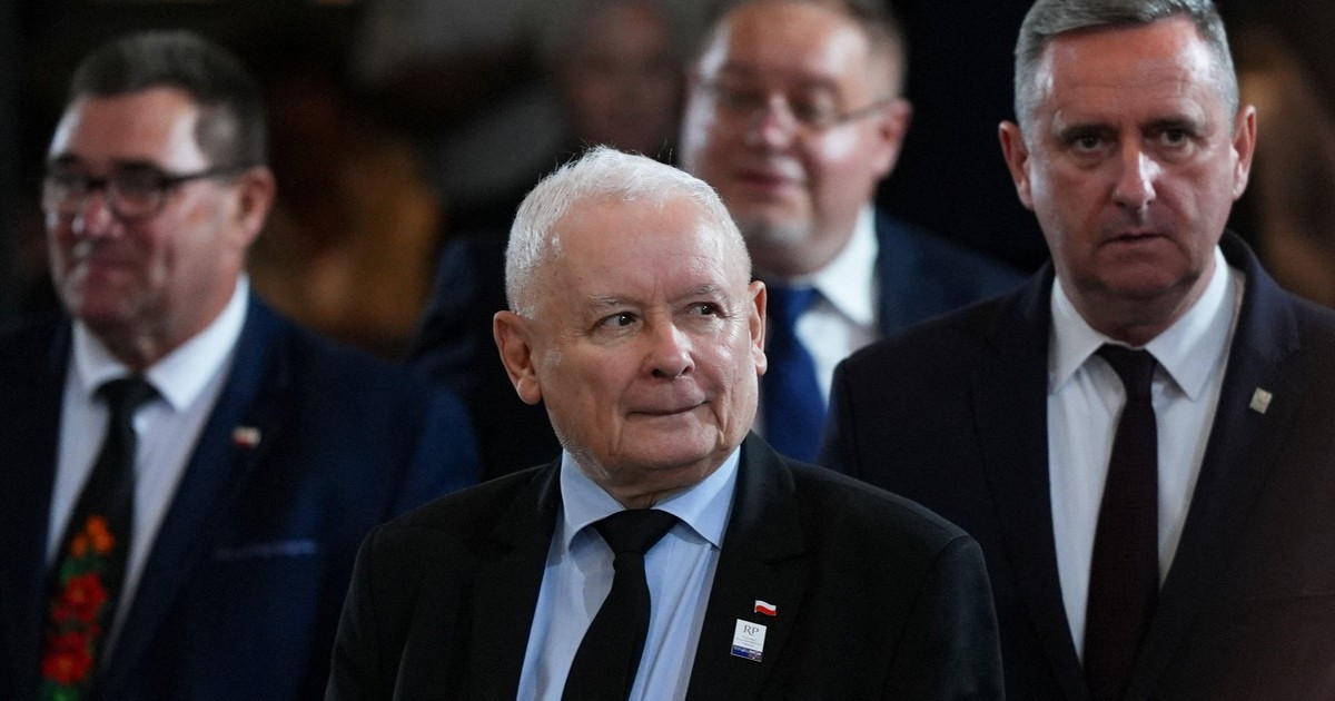 Jarosław Kaczyński szykuje powtórkę z historii. Karol Nawrocki ma być ja taran