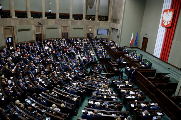 Poseł grozi PiS "procesami norymberskimi", nawiązał też do wieku Kaczyńskiego. Wniosek do komisji etyki