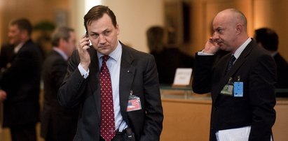 Sikorski: my też inwigilujemy