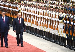 Kineski predsednik Si Đinping lično je dočekao Vladimira Putina ispred Velike kuće naroda
