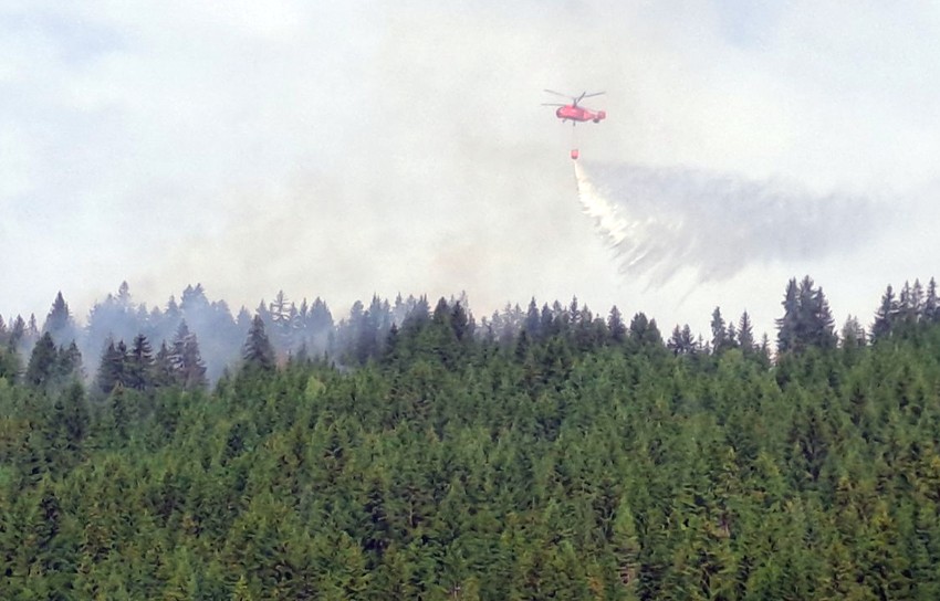 Gašenje požara u Srbiji helikopterima