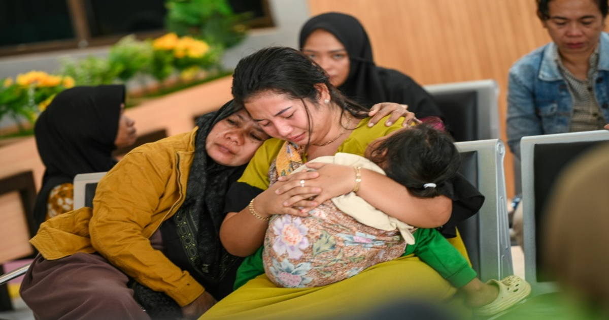 Naufrage ferry Bali : 4 morts, 38 disparus en Indonésie