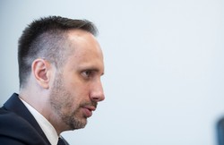 Poseł Solidarnej Polski zorganizuje marsz pamięci Jana Pawła II? Trwa wzmożona reakcja na reportaż Gutowskiego