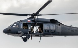 Śledztwo ws. incydentu z udziałem policyjnego Black Hawka. Powołano specjalny zespół prokuratorów