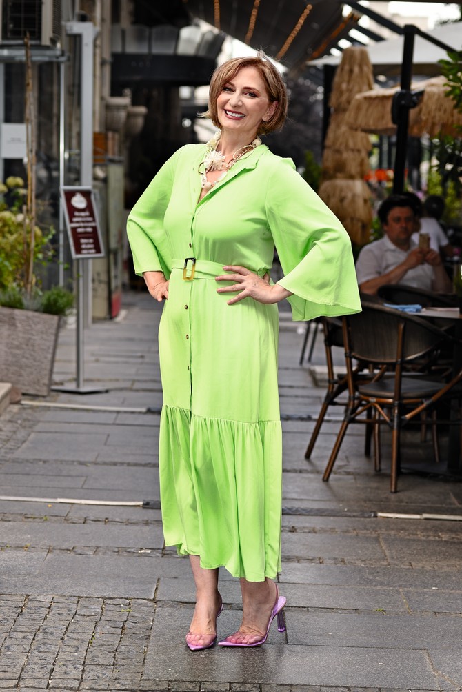 Bluza, suknja i torbica „TFY“, sandale „Deichmann“