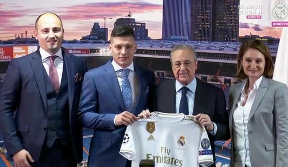 Luka Jović na predstavljanju u Real Madridu