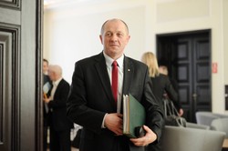 Marek Sawicki poda się do dymisji. Wszystko przez aferę taśmową