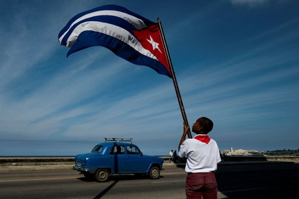 Największa podwyżka od dekad. Benzyna na Kubie drożeje pięciokrotnie