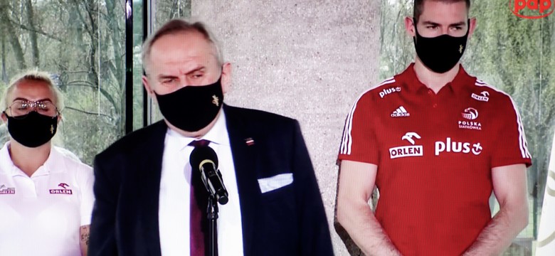 Andrzej Kraśnicki: Dziękujemy za szczepienia panu premierowi i ministrowi sportu