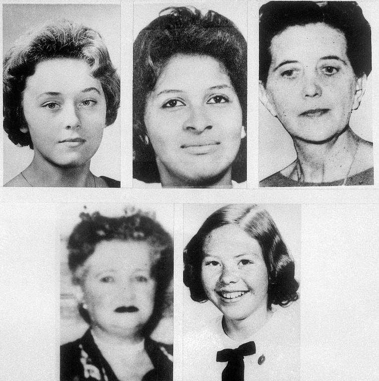 Ofiary Dusiciela z Bostonu - od lewej Margaret Cadigan, Sophie Clark, Anna E. Slessers, Jane Sullivan i Cheryl Laird