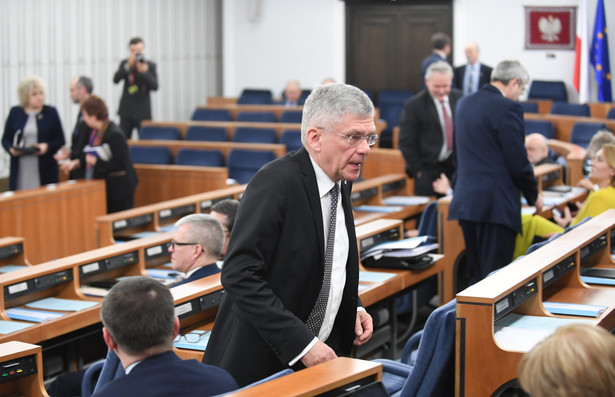 Ujazdowski proponuje rewolucję w Senacie: 50 senatorów wybieranych przez... samorządowców