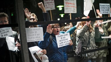 Protest przeciwko Polańskiemu i jego paryskiej retrospektywie