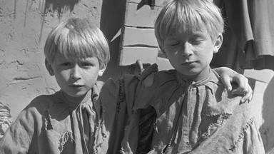Byli dziećmi, gdy zagrali w kultowym filmie. Jarosław Kaczyński już wtedy wiedział, że będzie politykiem