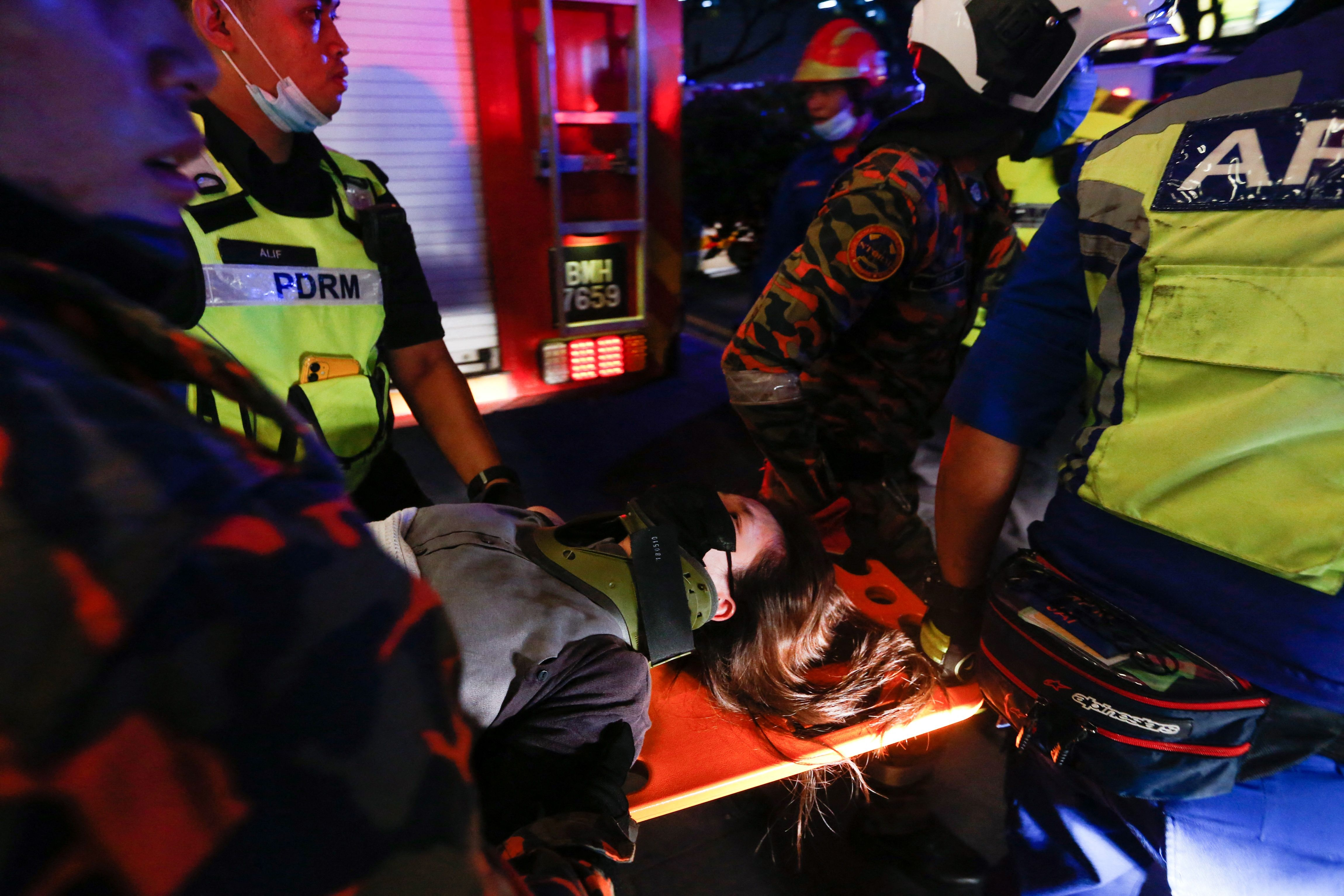 Tragico schianto in A1: tre morti e due feriti gravi. Tra loro una bambina