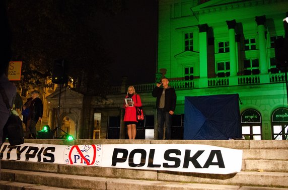 Manifestacja na placu Wolności w Poznaniu, fot. Bartosz Garba