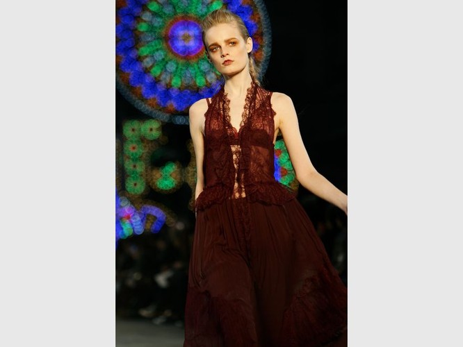 Kenzo w kolekcji jesień-zima 2011/2012 na Paris Fashion Week