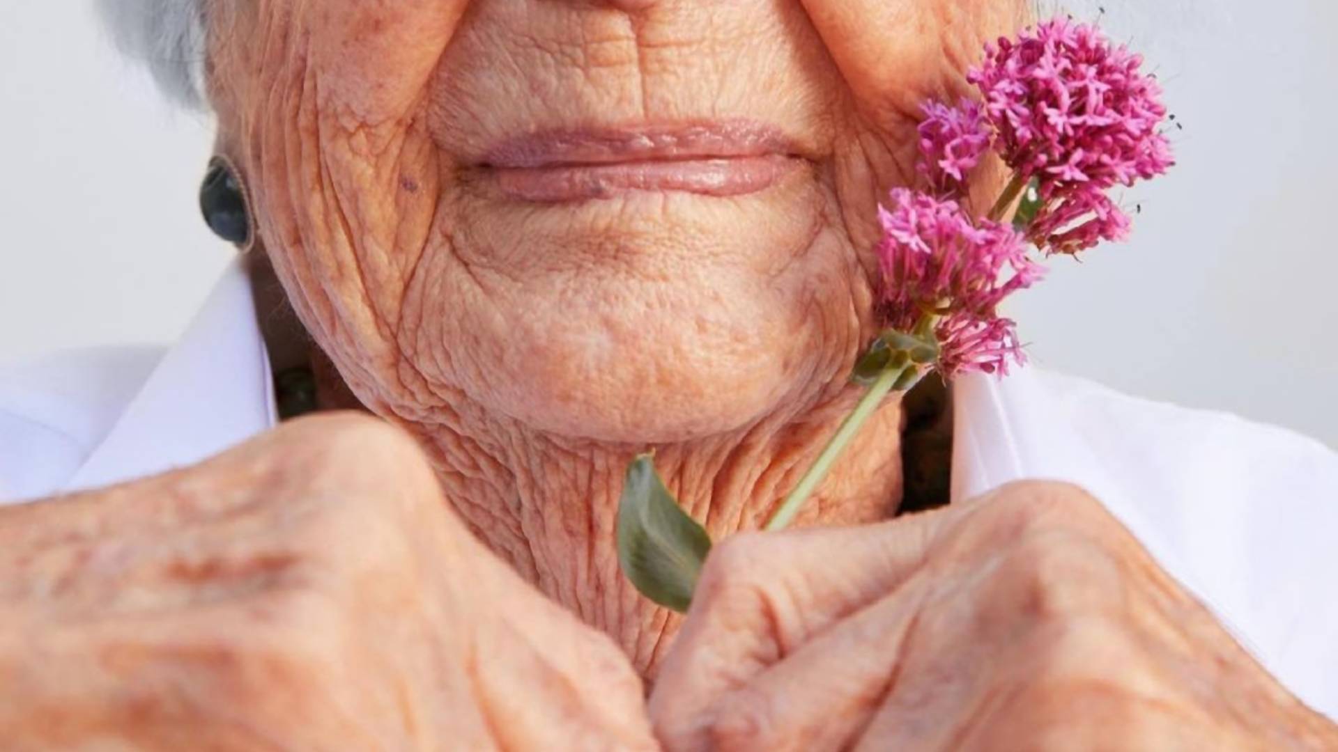 Wspaniała 99-letnia modelka udowadnia, że piękno jest ponadczasowe