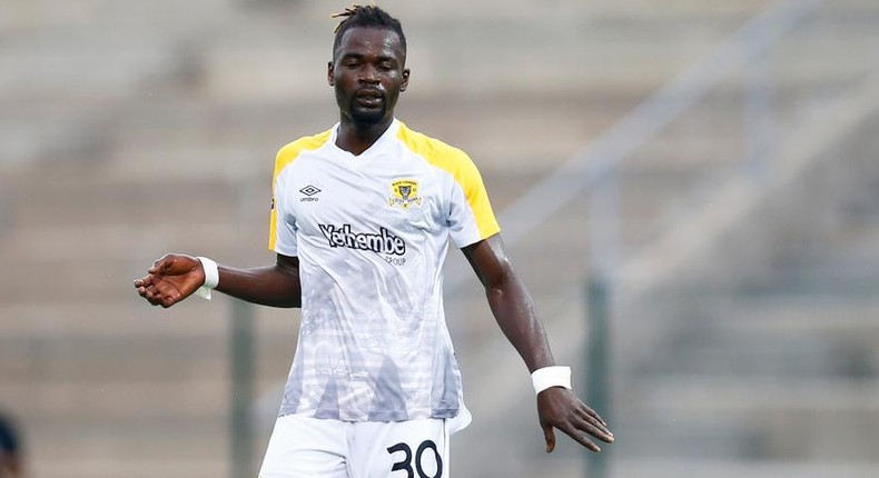 ‘Every team he joins faces relegation’ - Ghanaian striker released by club for ‘carrying bad luck’