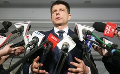 Petru zaapelował do senatorów PiS o zgłoszenie poprawek do budżetu. 'Oczekiwałbym takiego gestu'