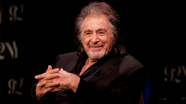 Babát vár a 83 éves Al Pacino 54 évvel fiatalabb barátnője