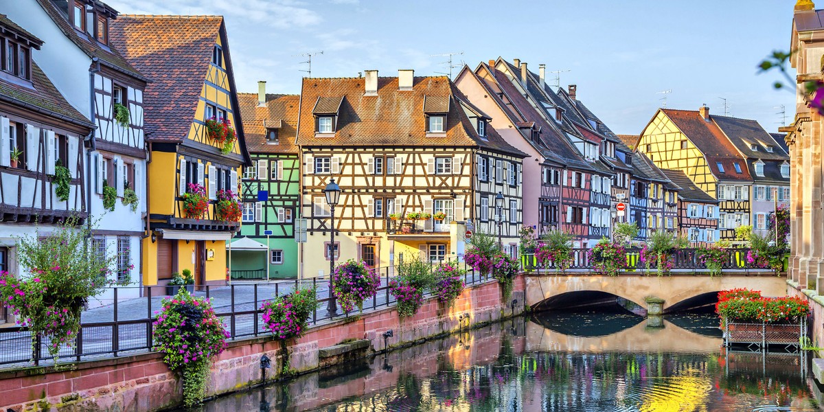 Świąteczny jarmark jak z filmu. Francuski Colmar uwodzi atmosferą i architekturą