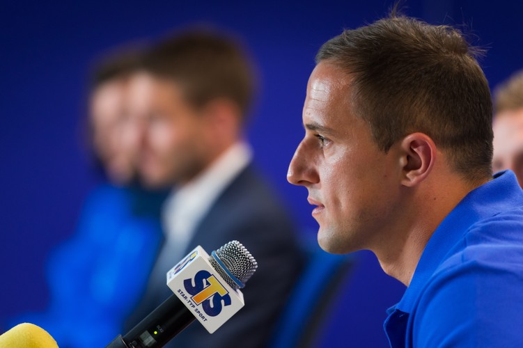 Lech Poznań zaprezentował nowych piłkarzy