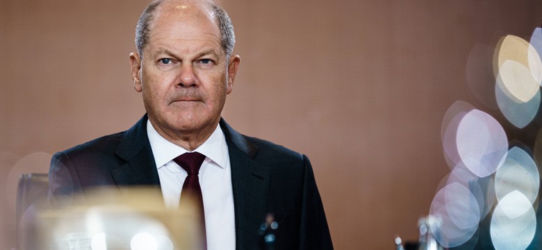 Scholz dogaduje się z Putinem? "Bardzo niepokojące doniesienia"