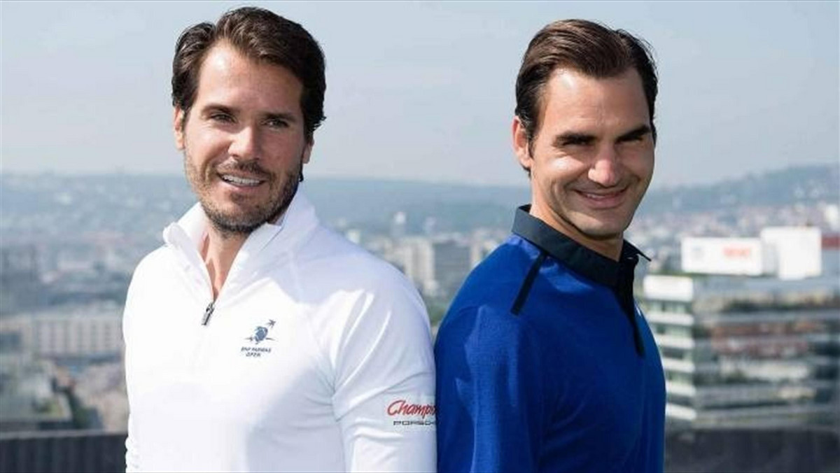 Na ten pojedynek czekają wszyscy koneserzy tenisa. W środę w drugiej rundzie turnieju w Stuttgarcie 35-letni Roger Federer spotka się ze starszym o cztery lata Tommym Haasem. Spotkanie Szwajcara z Niemcem będzie wyjątkowe. Dwaj tak zaawansowani wiekowo zawodnicy nie grali w profesjonalnej imprezie ATP od 1982 roku. Transmisja w Eurosporcie 2 około godziny 16.30.