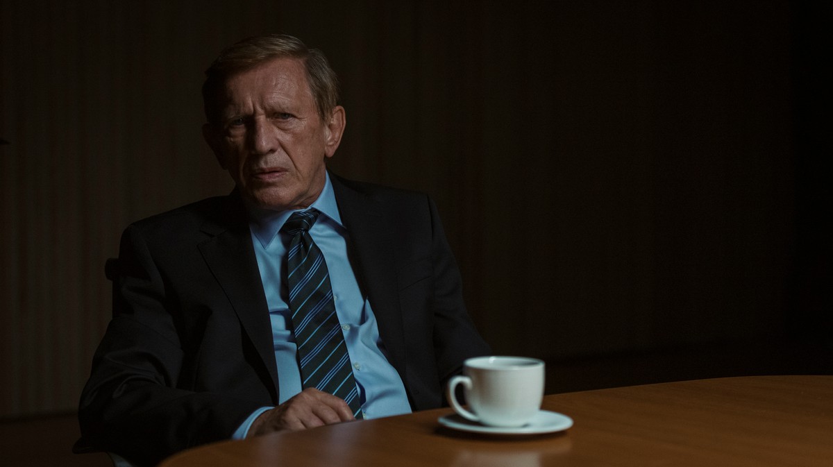 Jan Englert w 3. odcinku serialu "Przesmyk"