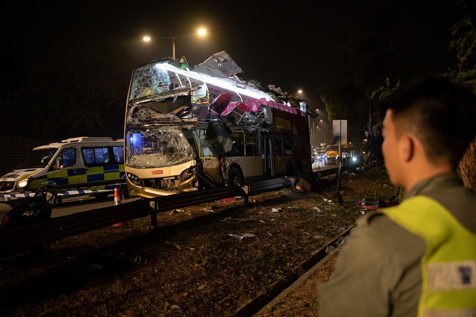 Wypadek autobusu w Hong Kongu