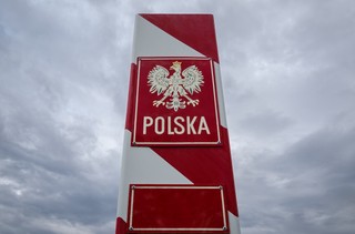 Kontrole na granicach od 7 lipca 2025. Zasady organizacji ruchu na przejściach z Niemcami i Litwą [ŚCIĄGA DLA KIEROWCY]
